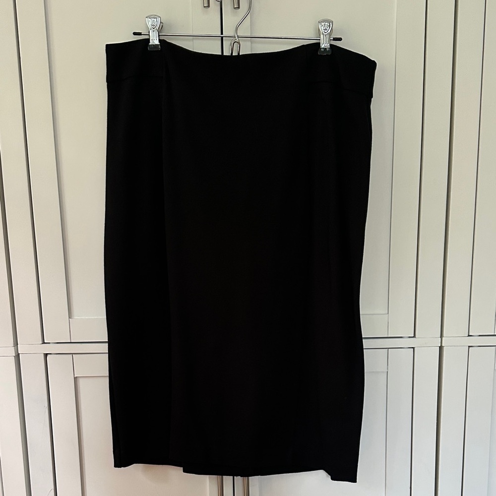 Chico's Classic Black Pencil Skirt